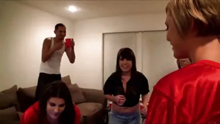 Erkek arkadaşı için seksi altyazili porno brazzer sarışın