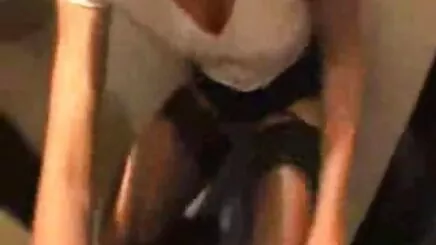 Ergen bangbros altyazılı porno kız ve seksi vücut