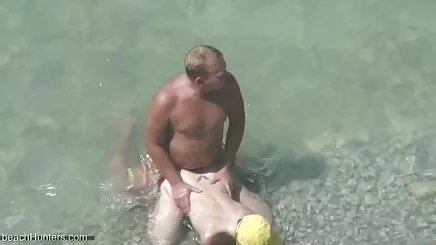 Sert twitter tr altyazılı porno bir horoz ile sarışın