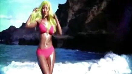 İki kız alay ve altyazili porno seks emmek